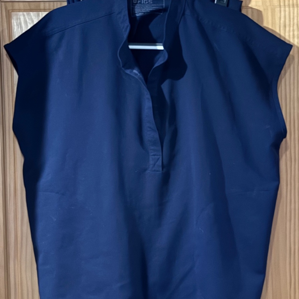 Figs Scrub Set with pants and top XL Zamora w/ Rafaela